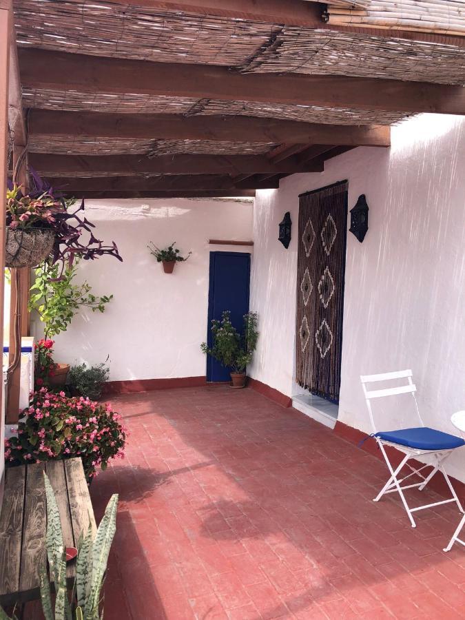 Andaluz Living - Traditional Andalusian House, Casa De Vecinos Эль-Пуэрто-де-Санта-Мария Экстерьер фото